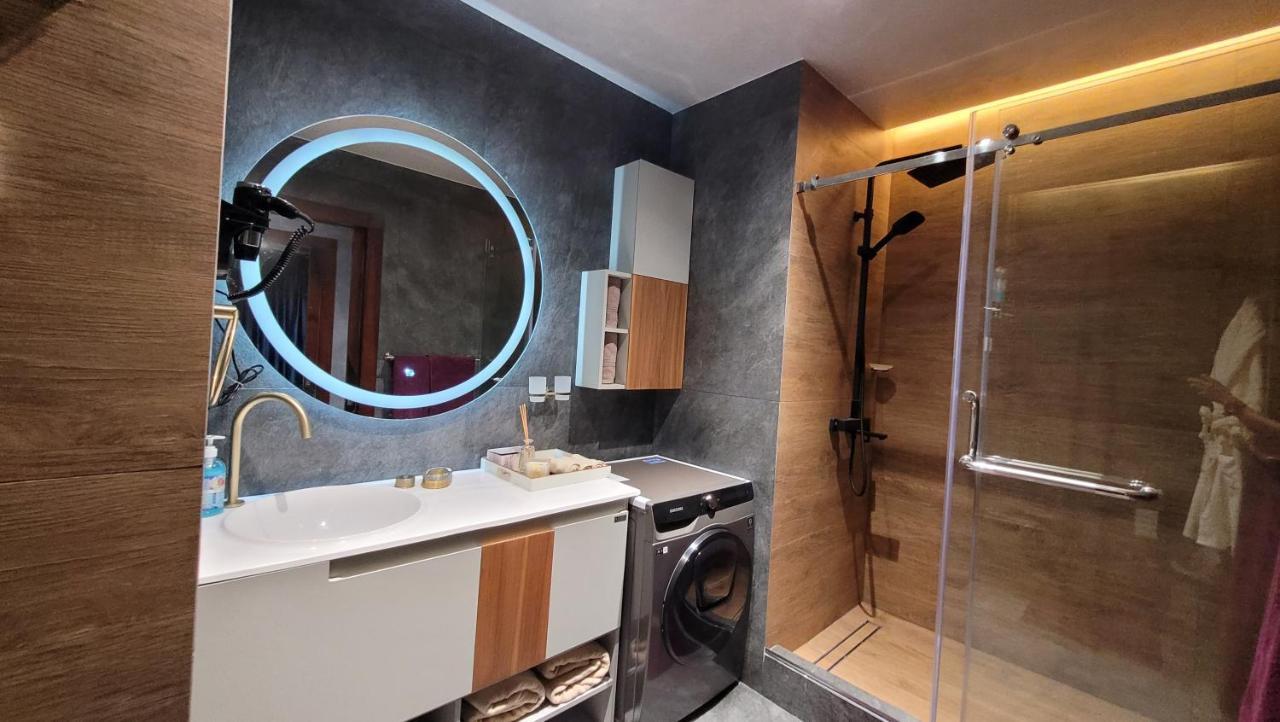 Ultralux 75 Apartment Tashkent Esterno foto